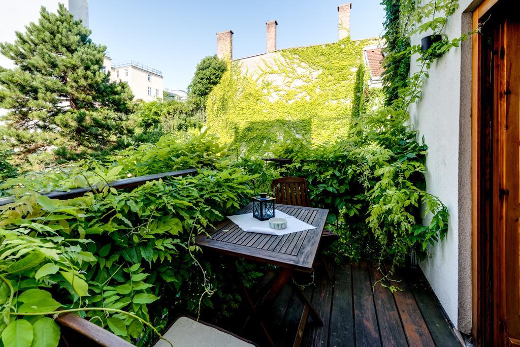 Schreiners Essen Und Wohnen Hotell Wien Rom bilde