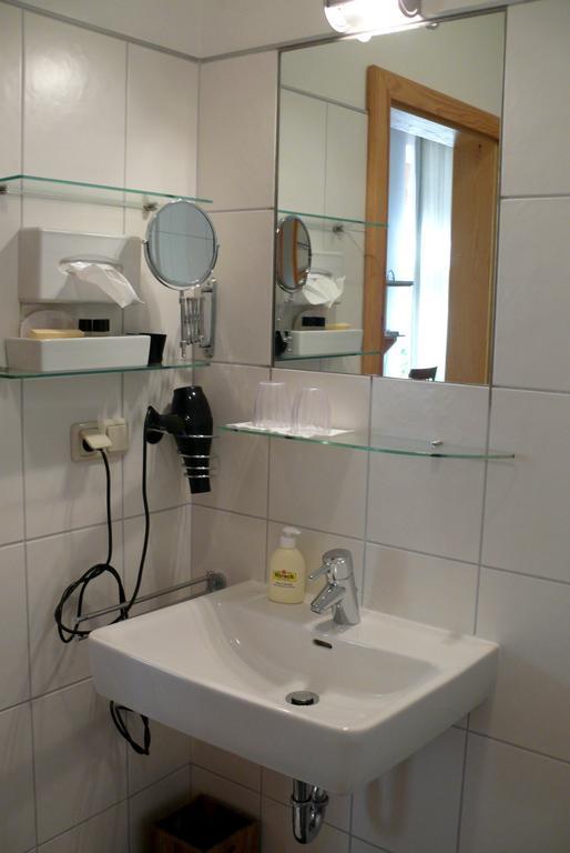 Schreiners Essen Und Wohnen Hotell Wien Rom bilde