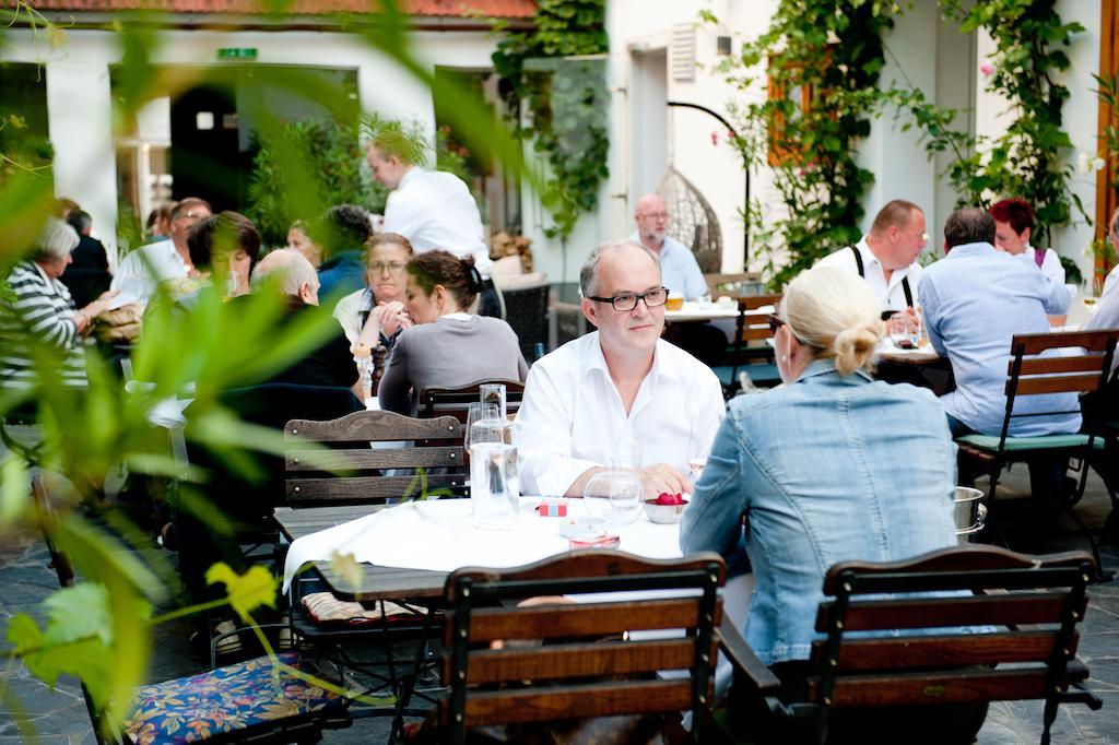 Schreiners Essen Und Wohnen Hotell Wien Eksteriør bilde